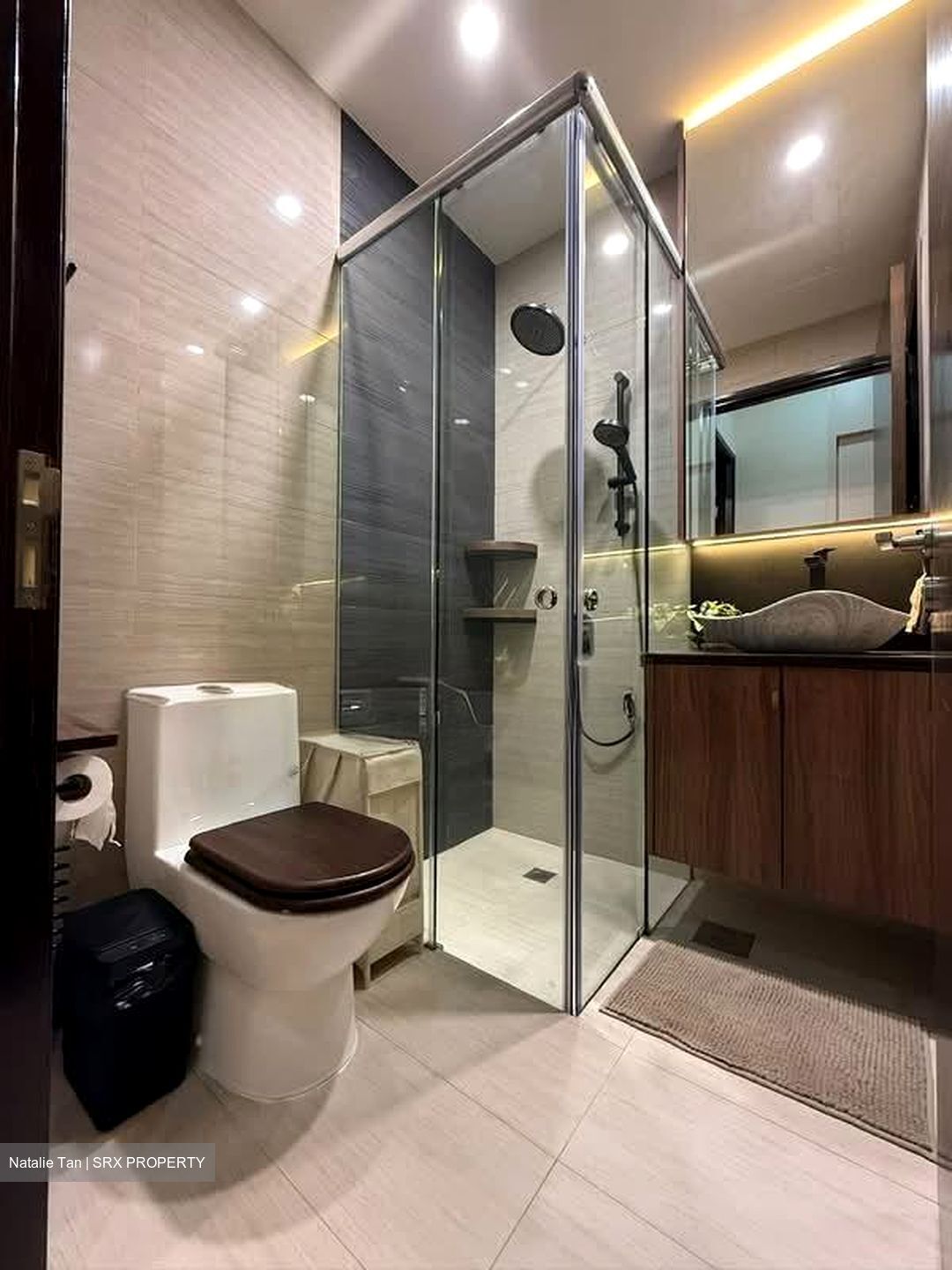 Oxley Edge (D9), Apartment #583915271